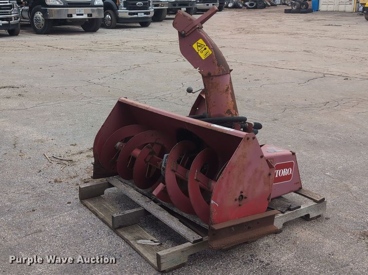 2006 Toro 22456 compact utility loader snow blower - EG2710
