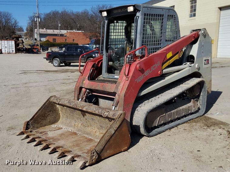 2013 Takeuchi  TL12 tracked skid steer loader - EO7021