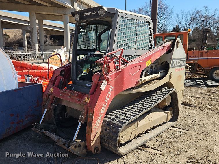2022 Takeuchi TL12R-2 tracked skid steer loader - EO7030