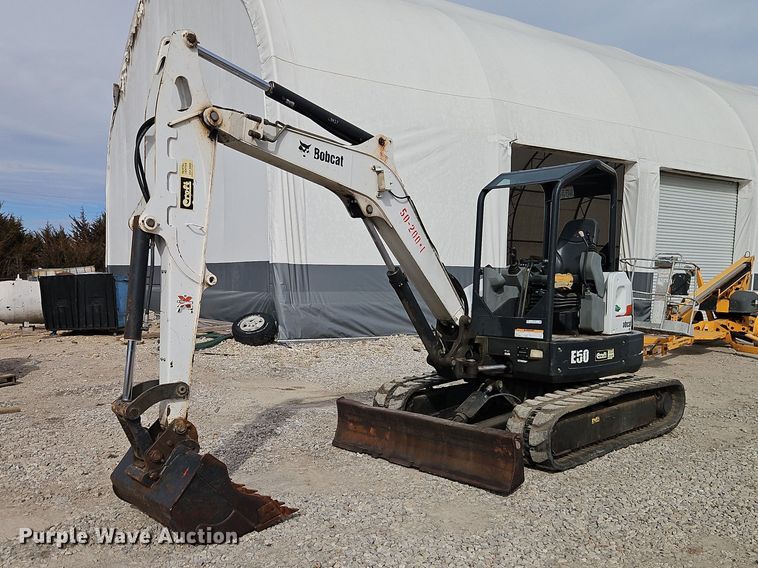 2017 Bobcat E50 mini excavator - EO7037