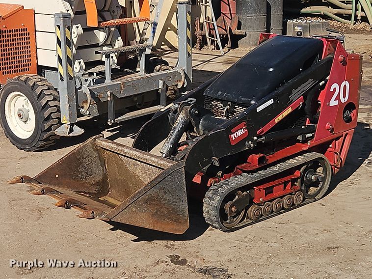 2018 Toro Dingo 427 compact utility loader - EO7040