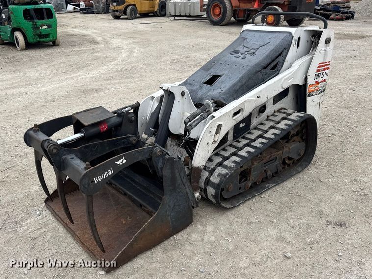 2015 Bobcat MT55 compact utility loader - ER0436