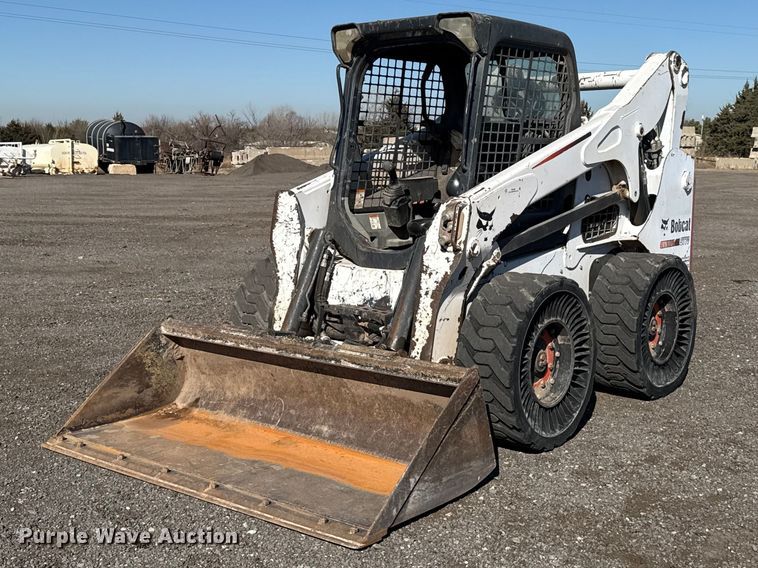 2014 Bobcat S770 skid steer loader - ES5902