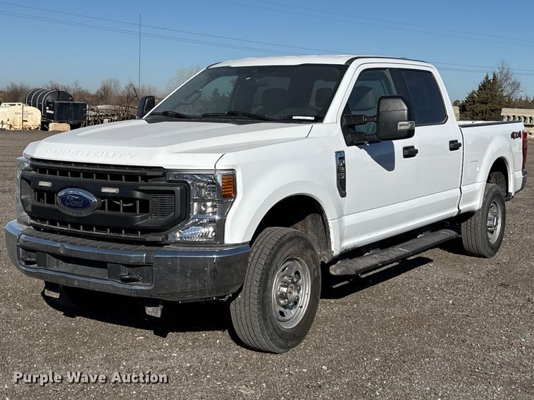 2020 Ford F250 Super Duty XL Crew Cab pickup truck - ES5904