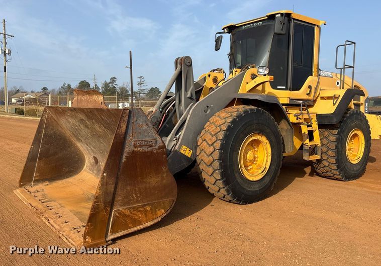 2013 Volvo L120G wheel loader - ES8582