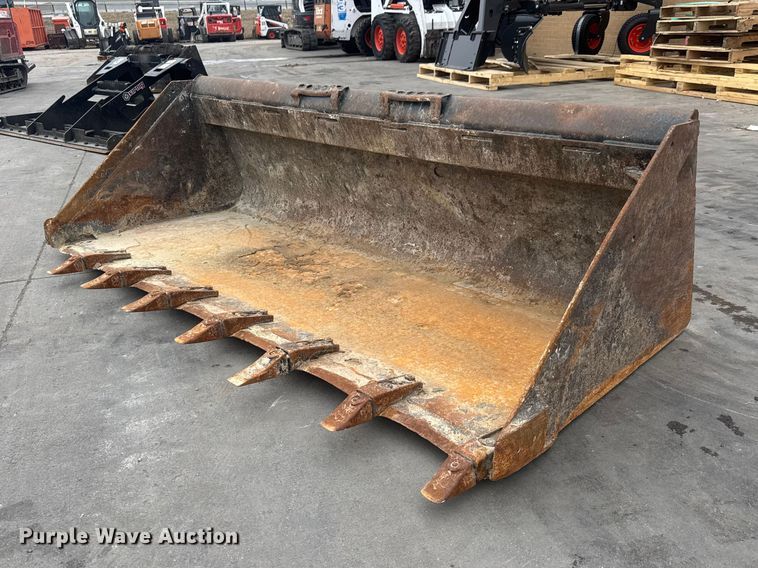 Bobcat skid steer bucket - ET1625