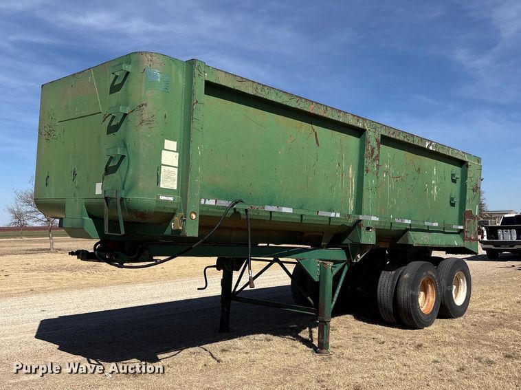 1996 Travis Body & Trailer S99 end dump trailer - EU4896
