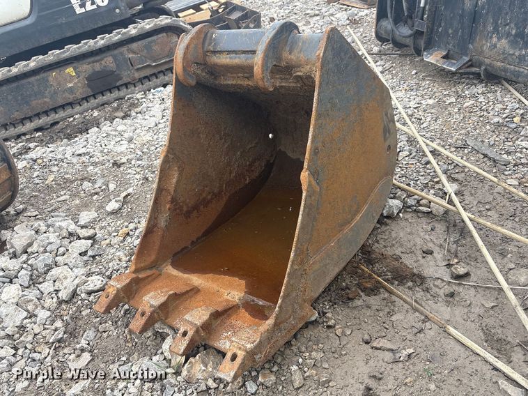 Bobcat MX4T bucket - EV2802