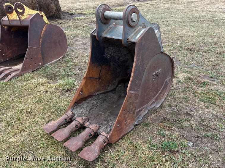 TAG excavator bucket - EV7545