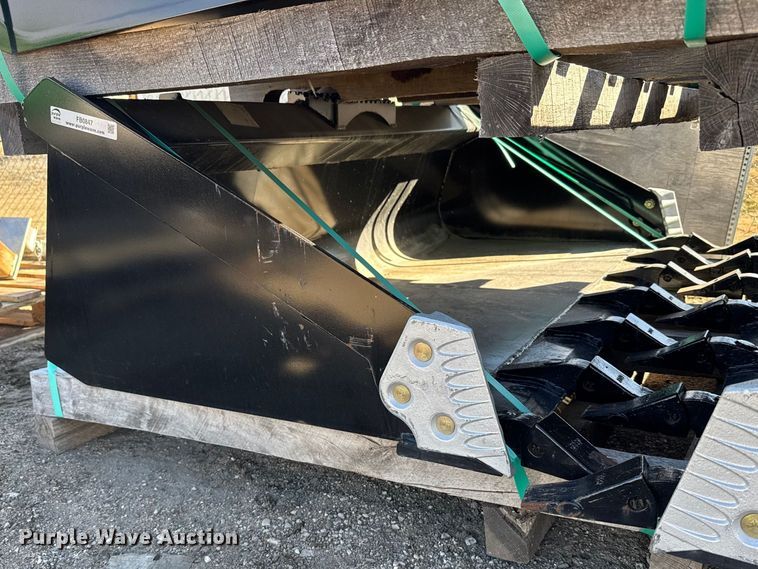 Land Pride skid steer bucket - FB0847