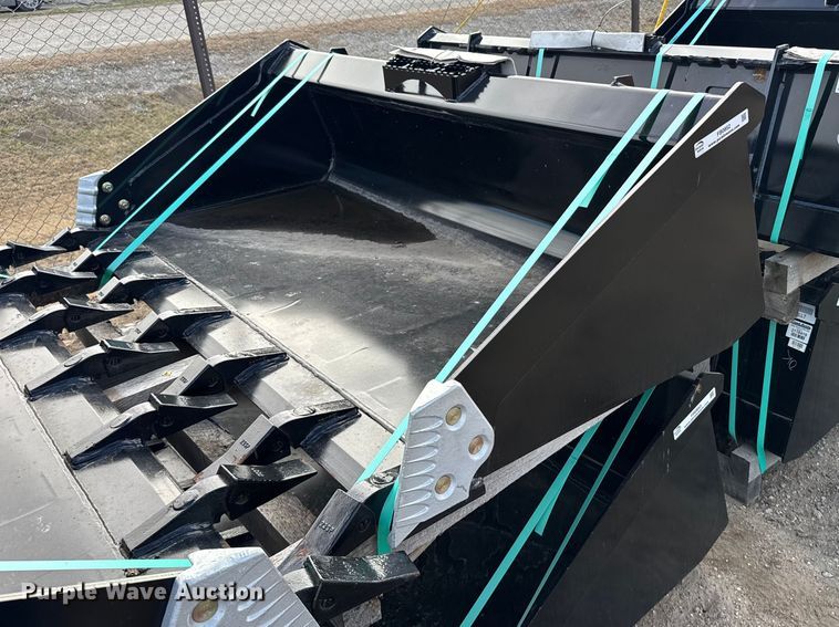 Land Pride skid steer bucket - FB0852