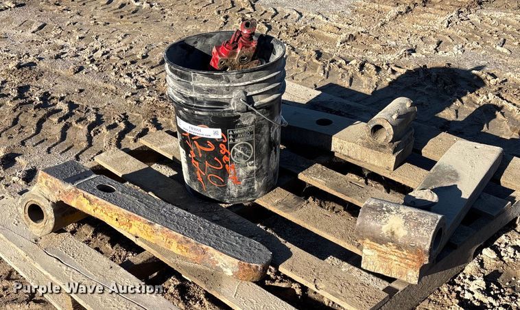 Drawbar attachment - FB3054