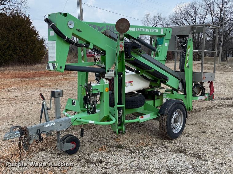 2015 Nifty TM34TG boom lift - FB3165