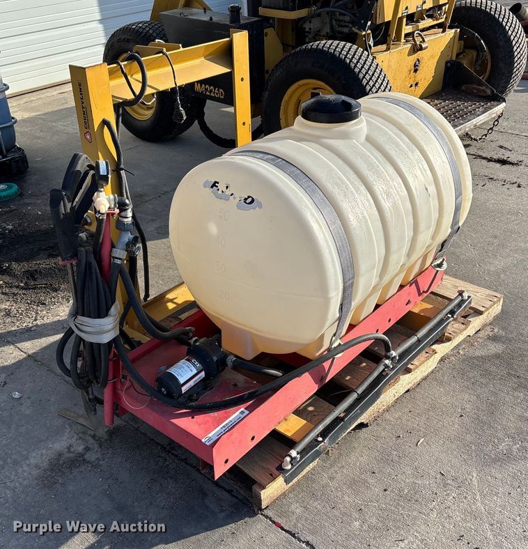 County Line Tractor Supply Co.  turf sprayer - FB3513