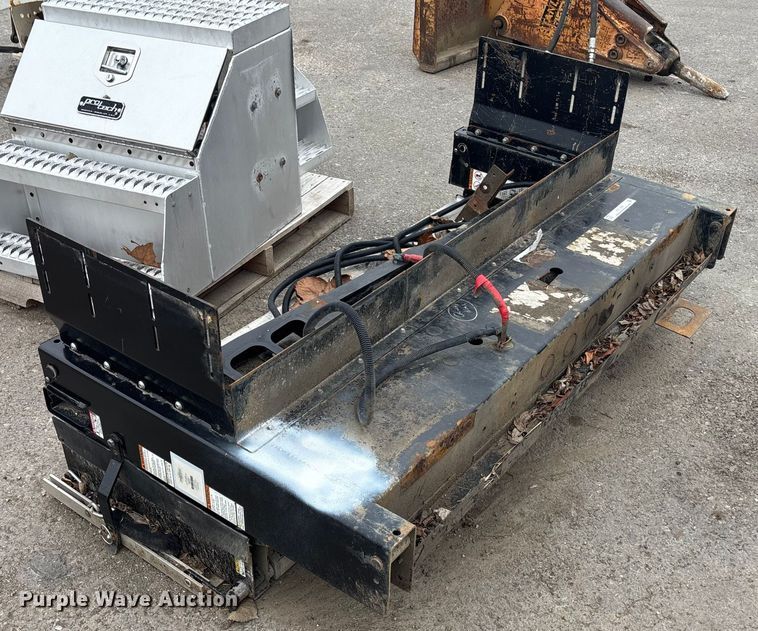 Tommy Gate lift gate - FC1588