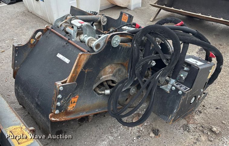 Caterpillar PC 306B skid steer cold planer - FC1595