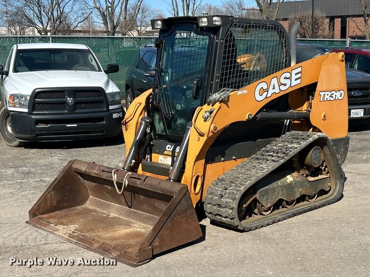 2017 Case TR310 tracked skid steer loader - FC5064