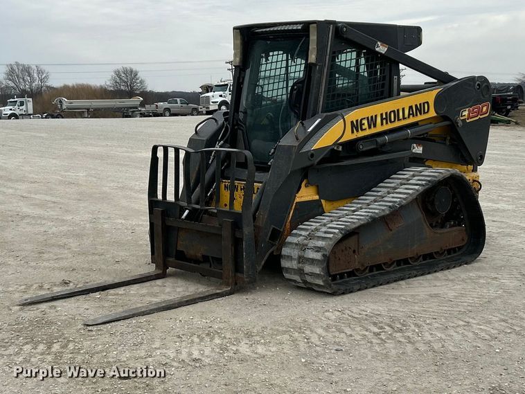 2008 New Holland C190 tracked skid steer loader - FC5070