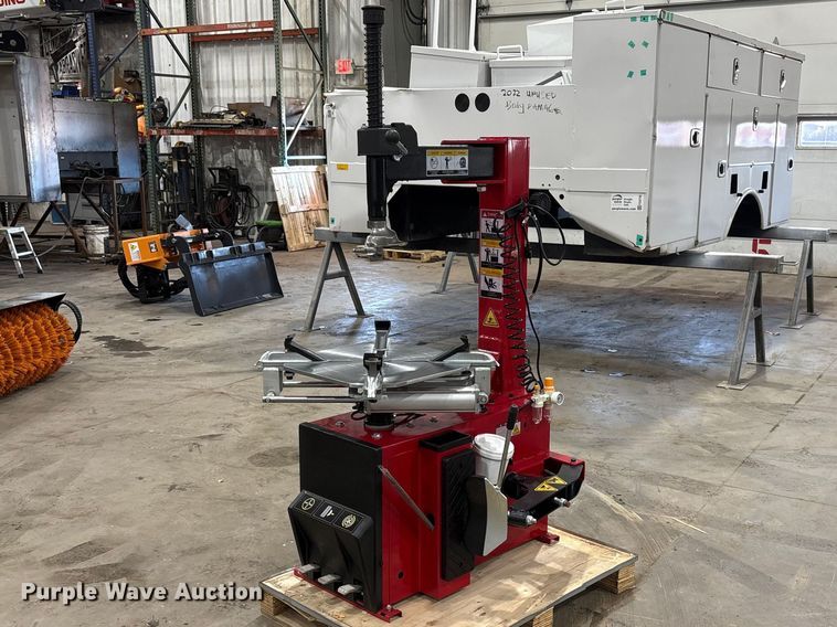 2025 Tyre Changer tire machine - FG2752