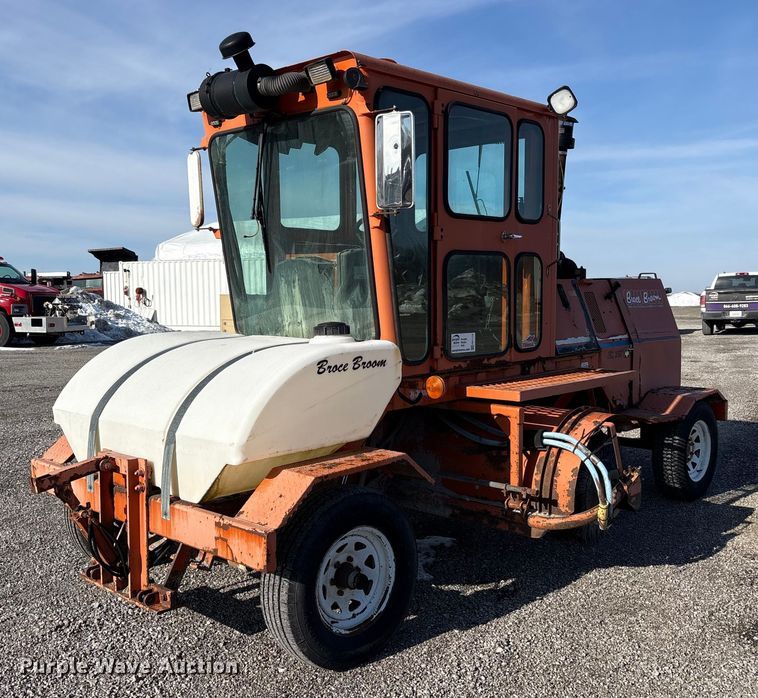 2005 Broce RC350 broom - FK1174