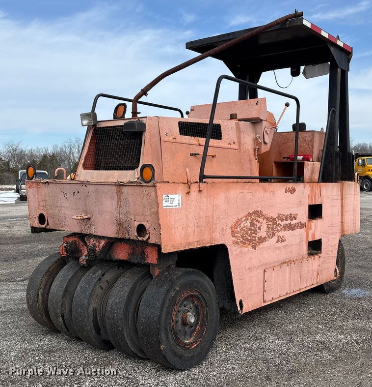 1998 Hamm GRW5 pneumatic roller - FK1175