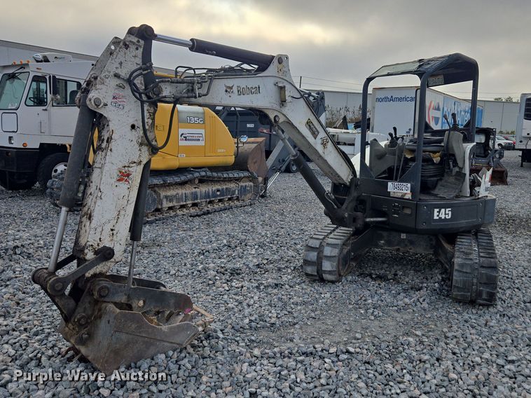 2017 Bobcat E45 mini excavator - YA2744