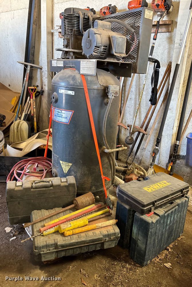 Asstd shop equipment Tools - DZ3977