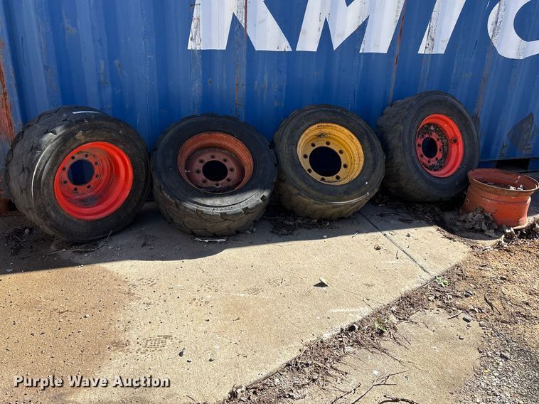 Tires and wheels - DZ3978