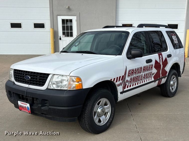 2005 Ford Explorer SUV - EA4460