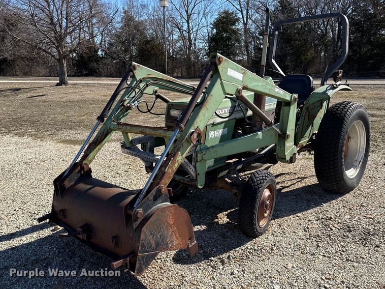 Deutz-Allis 5220 tractor - EN0300