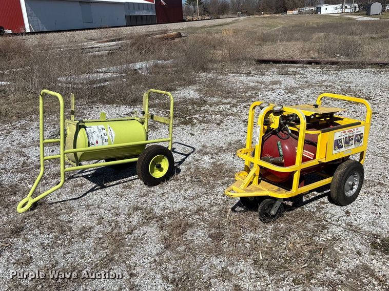 (2) fire extinguishers  - EN5977