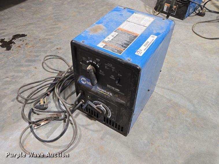 Miller Thunderbolt XL welder - ES2936