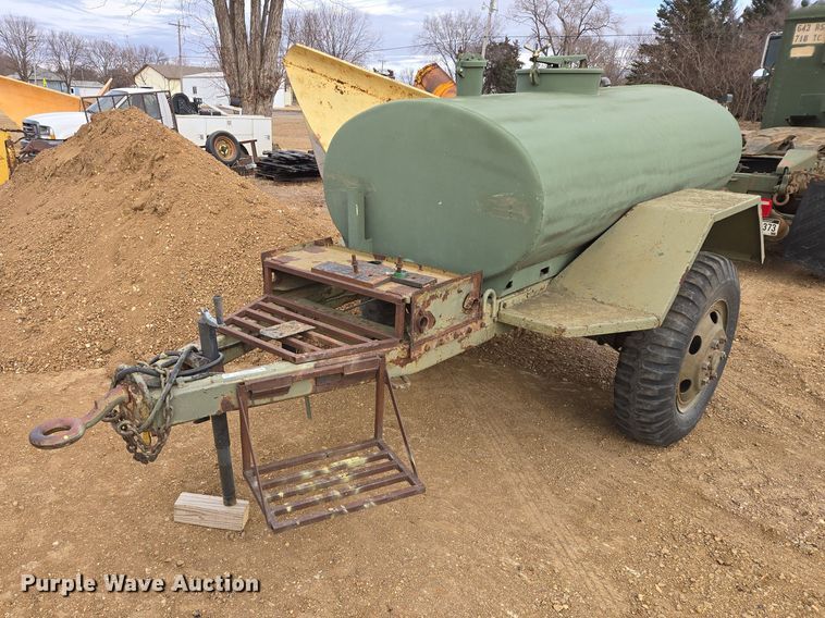 1953 Fruehauf M107A1 tank trailer - ES2940