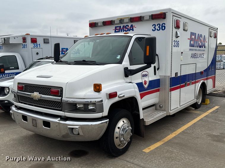 2009 Chevrolet C4500 ambulance - ES5916