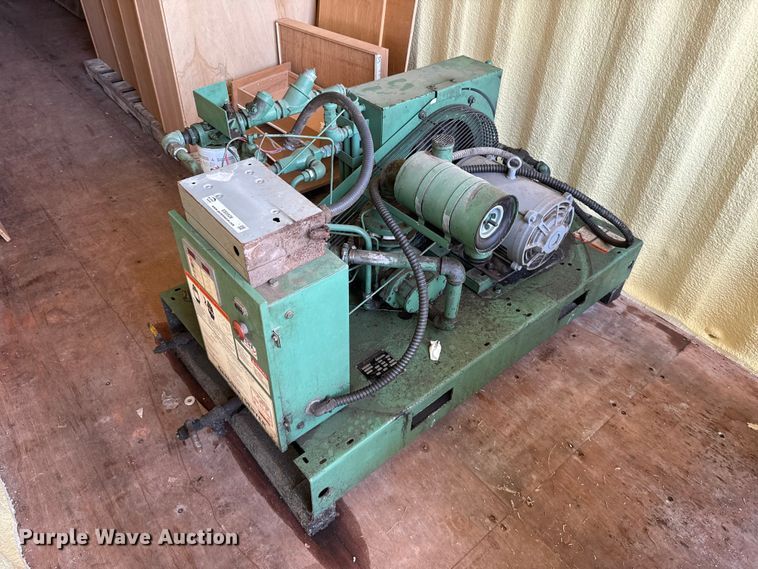 Gardner-Denver EJB0DB air compressor - ES5926