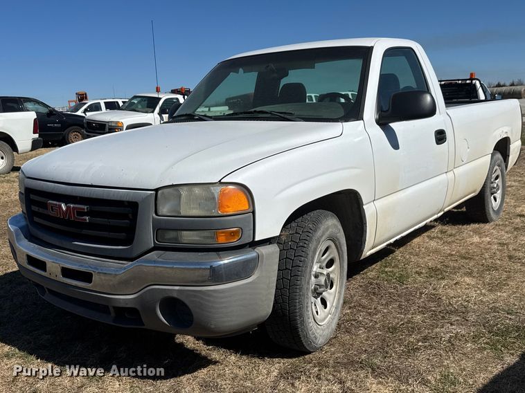 2006 GMC Sierra 1500 pickup truck - ET1603