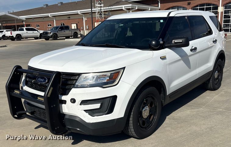 2018 Ford Explorer Police interceptor SUV - EV2692