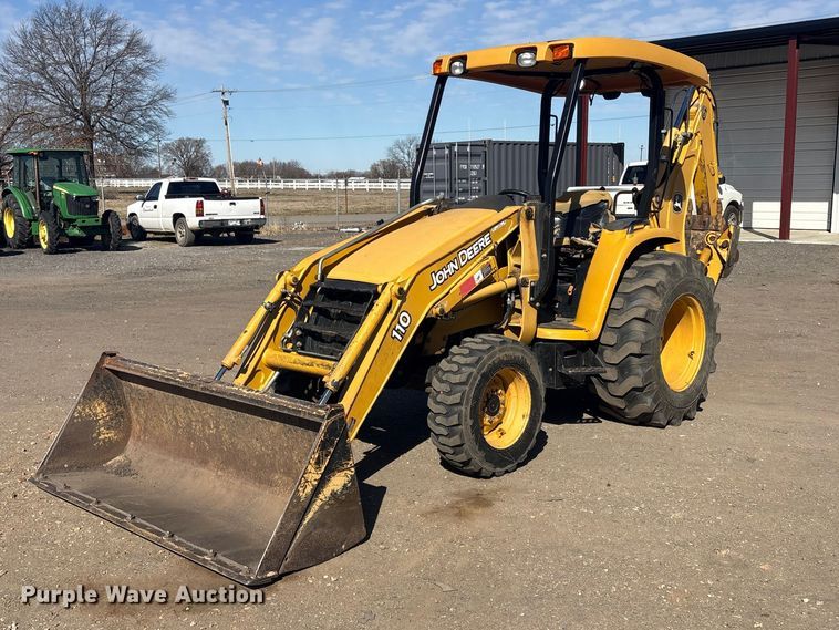 2008 John Deere 110 backhoe - EV2744