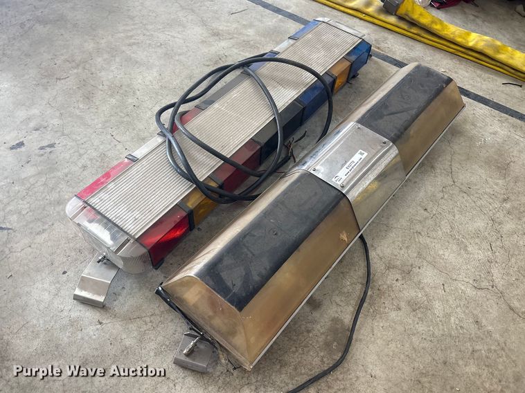 (2) light bars - EV2772