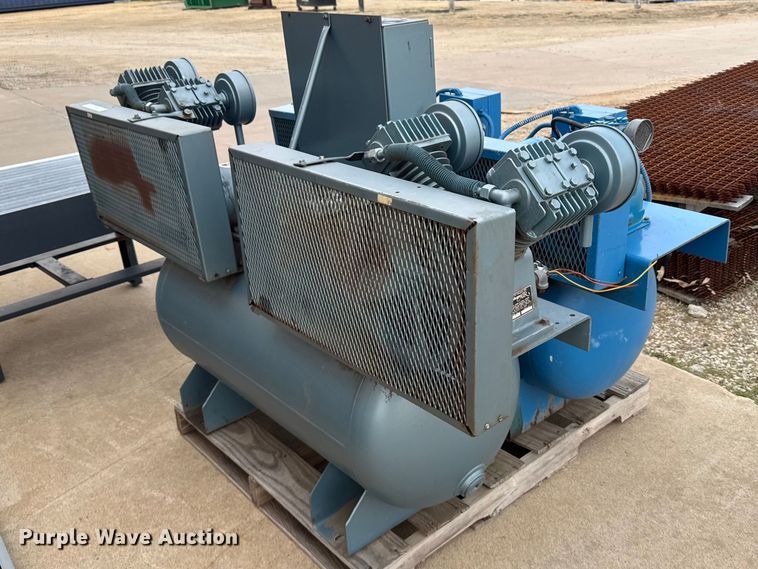 (2) air compressors - FB0940