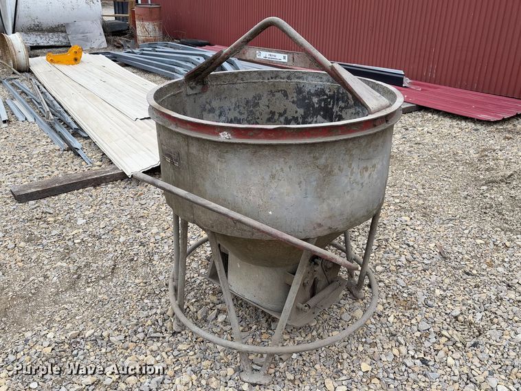 Gar-Bro 413R crane concrete bucket - FB3152