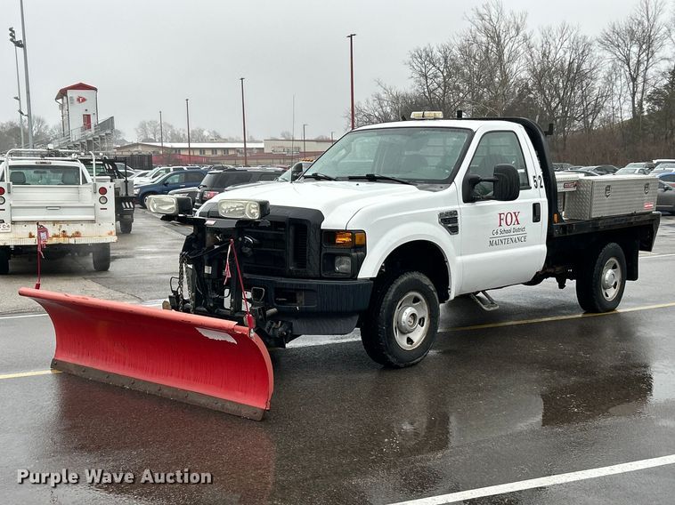 2008 Ford F250  Super Duty flatbed pickup truck - FC5118