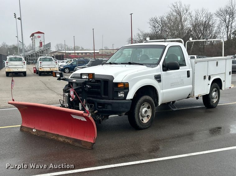 2008 Ford F250 Super Duty utility bed pickup truck - FC5119