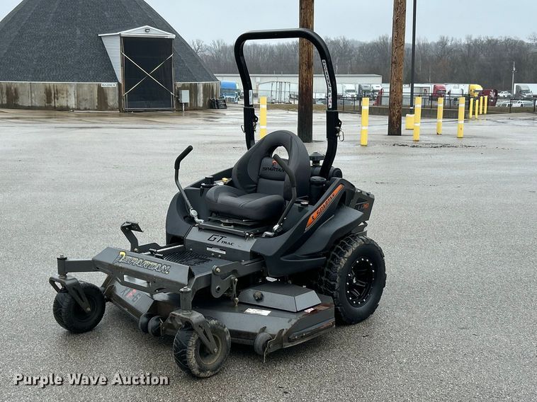2017 Spartan RT-HD 896CC61 ZTR lawn mower - FC5124