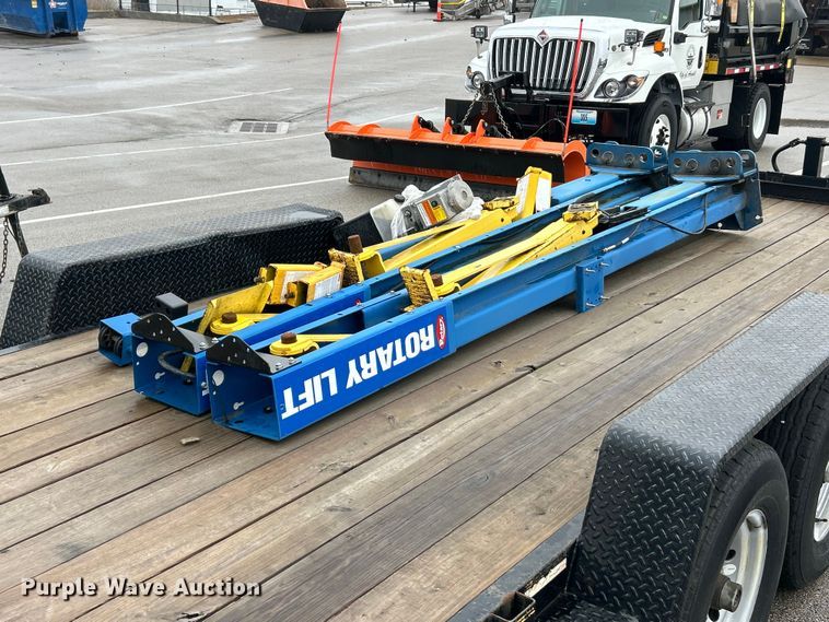 2014 Rotary SPOA10N700 automotive lift - FC5126