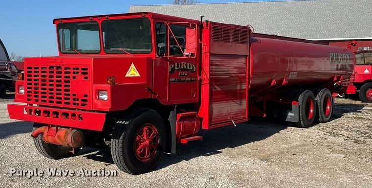 1990 Oshkosh pumper fire truck - FG0109