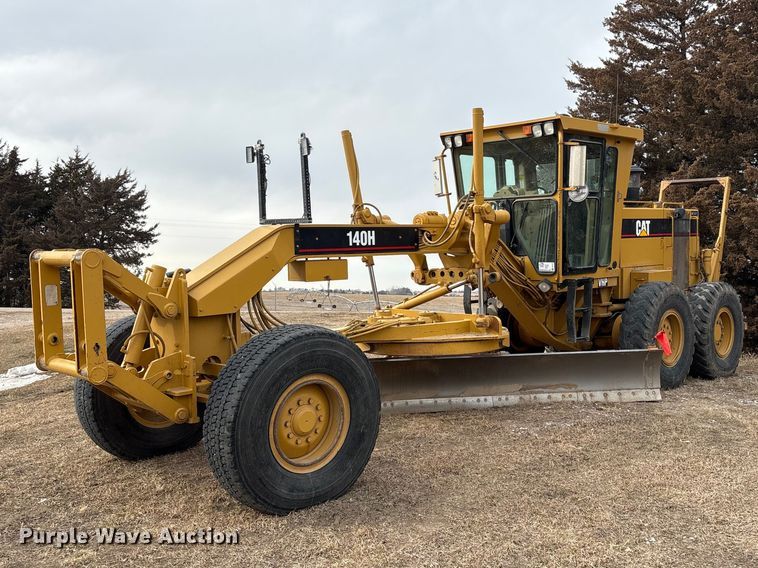 2000 Caterpillar 140H motor grader - FG2707