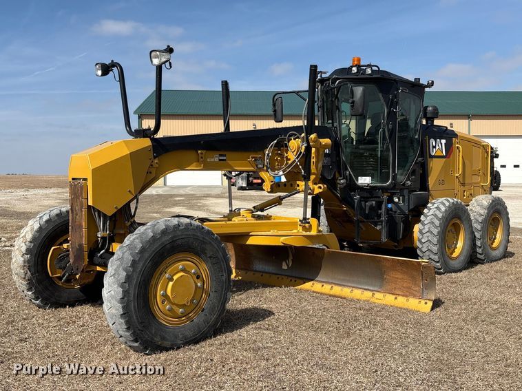 2018 Caterpillar 12M3 AWD motor grader - FG2726