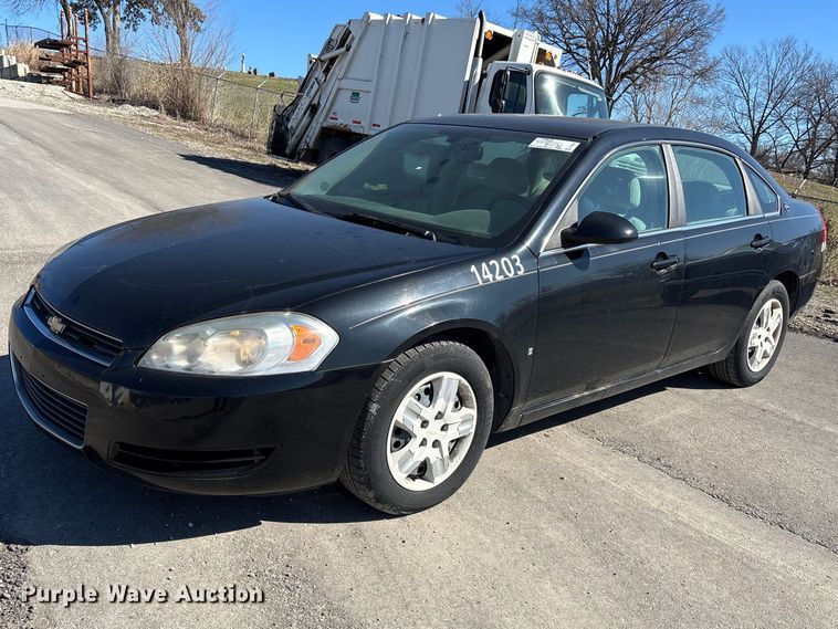 2008 Chevrolet Impala LS  - FI0864
