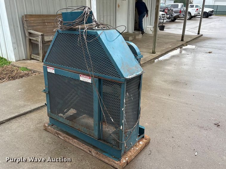 Iron Mike baseball pitching machine - FK1238